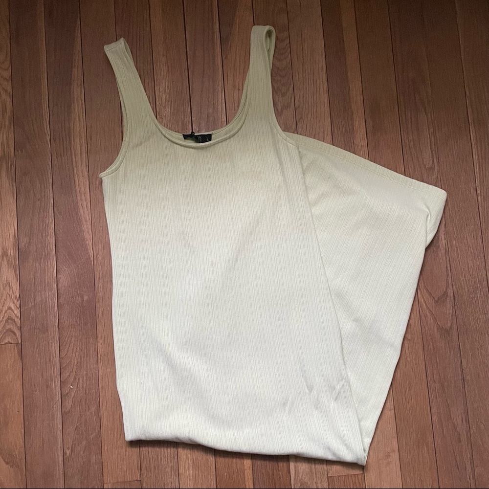 Green t-shirt maxi dress